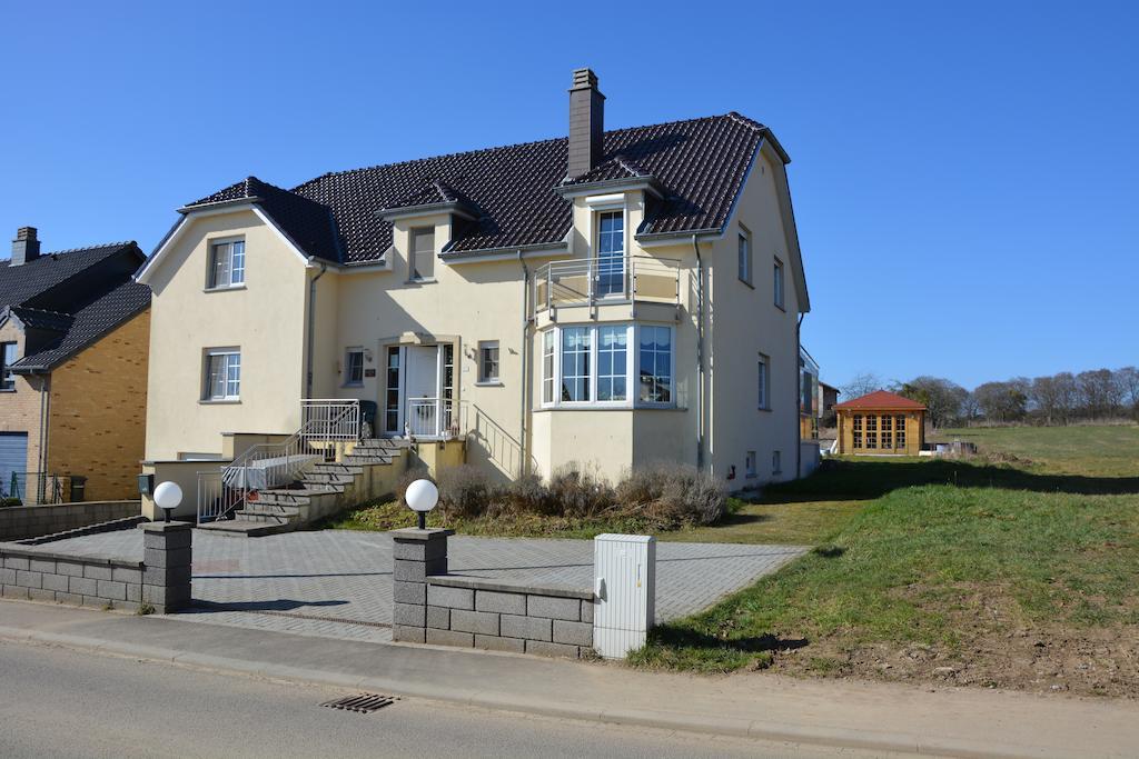 B&B De Boerderij Berdorf Extérieur photo